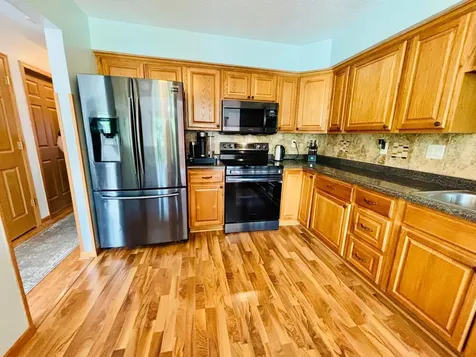 821 Clover Leaf Parkway NE Blaine MN 55434