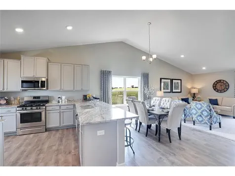 9820 Upper 89th Street S Cottage Grove MN 55016