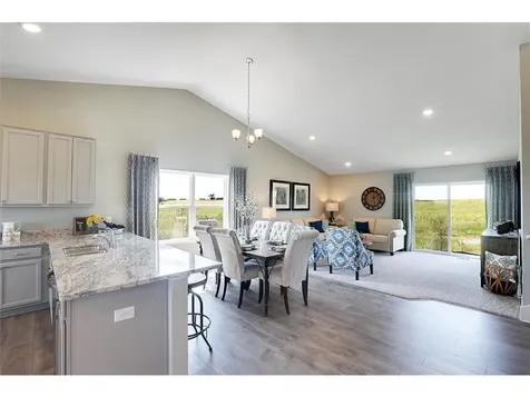 9820 Upper 89th Street S Cottage Grove MN 55016