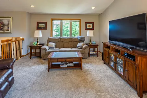 807 23rd St Circle NE Kasson MN 55944