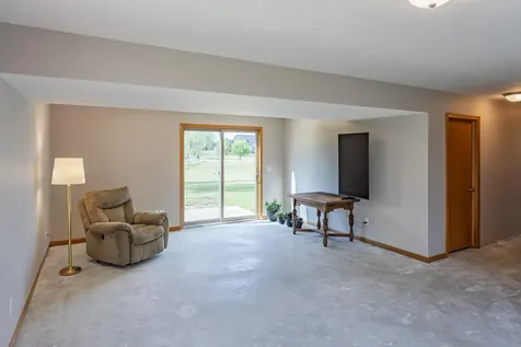 807 23rd St Circle NE Kasson MN 55944