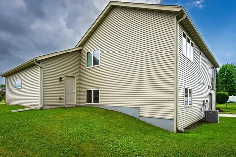807 23rd St Circle NE Kasson MN 55944