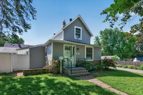 1061 Ohio Street West Saint Paul MN 55118