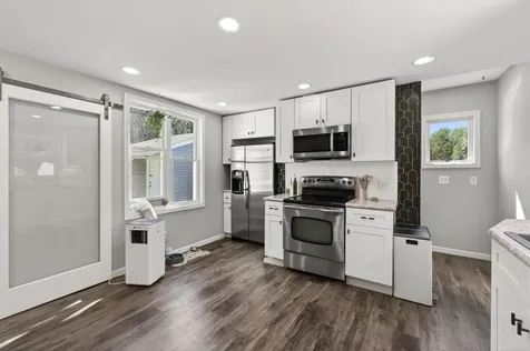 1061 Ohio Street West Saint Paul MN 55118