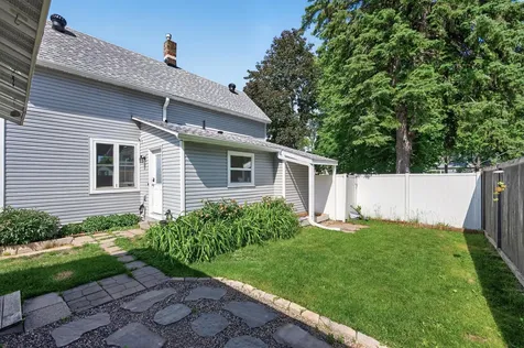 1061 Ohio Street West Saint Paul MN 55118