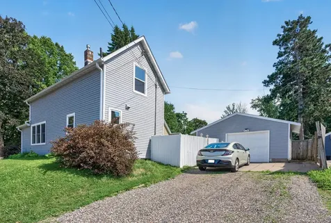 1061 Ohio Street West Saint Paul MN 55118