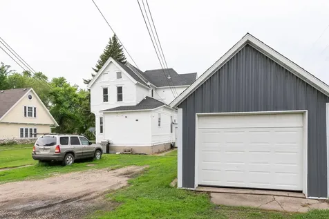232 3rd Avenue Mayville ND 58257