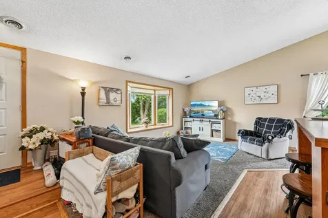 3654 Gershwin Lane N Oakdale MN 55128