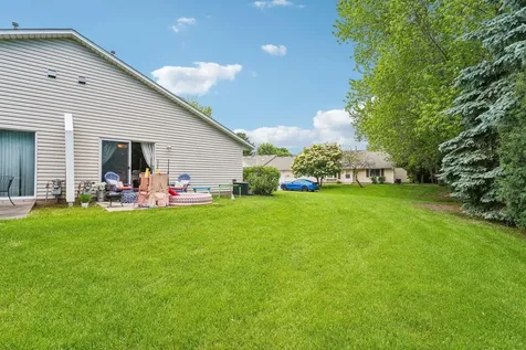 3654 Gershwin Lane N Oakdale MN 55128