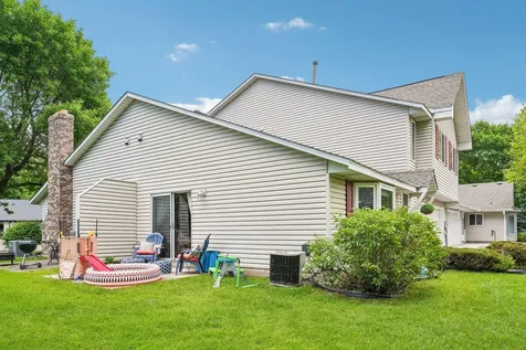 3654 Gershwin Lane N Oakdale MN 55128
