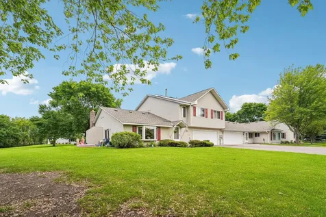 3654 Gershwin Lane N Oakdale MN 55128