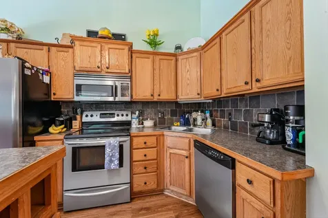 3654 Gershwin Lane N Oakdale MN 55128