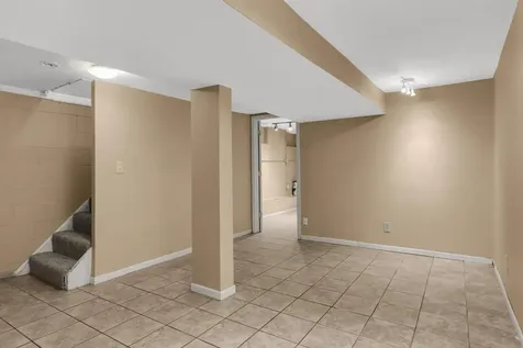 305 Lawson Avenue E Saint Paul MN 55130