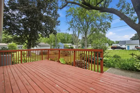 2022 Grand Avenue Albert Lea MN 56007