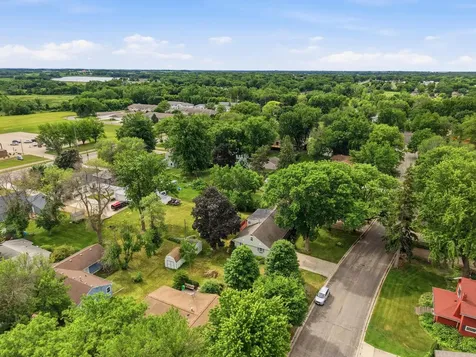 2022 Grand Avenue Albert Lea MN 56007