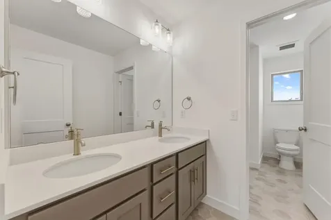 15032 Ardmullivan Lane Rosemount MN 55068