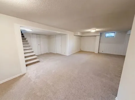 1587 Hudson Road Saint Paul MN 55106