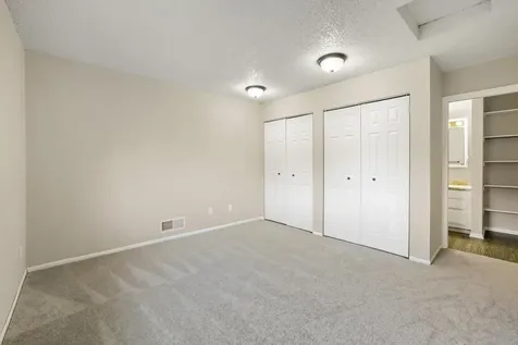 5918 Cahill Avenue Inver Grove Heights MN 55076