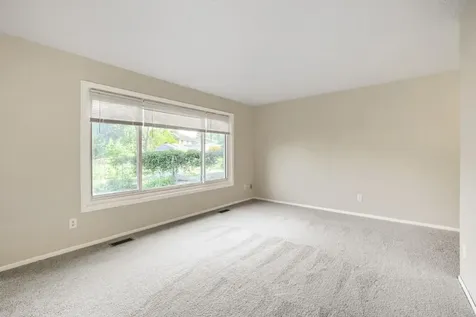 5918 Cahill Avenue Inver Grove Heights MN 55076