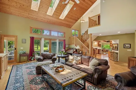 940 Brown Road S Wayzata MN 55391