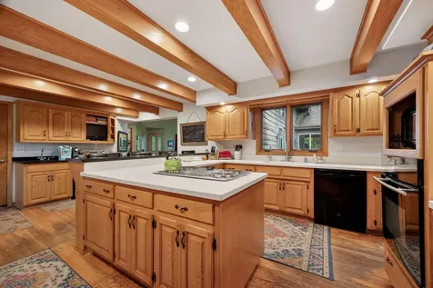 940 Brown Road S Wayzata MN 55391