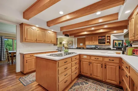 940 Brown Road S Wayzata MN 55391