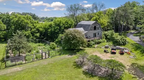 940 Brown Road S Wayzata MN 55391