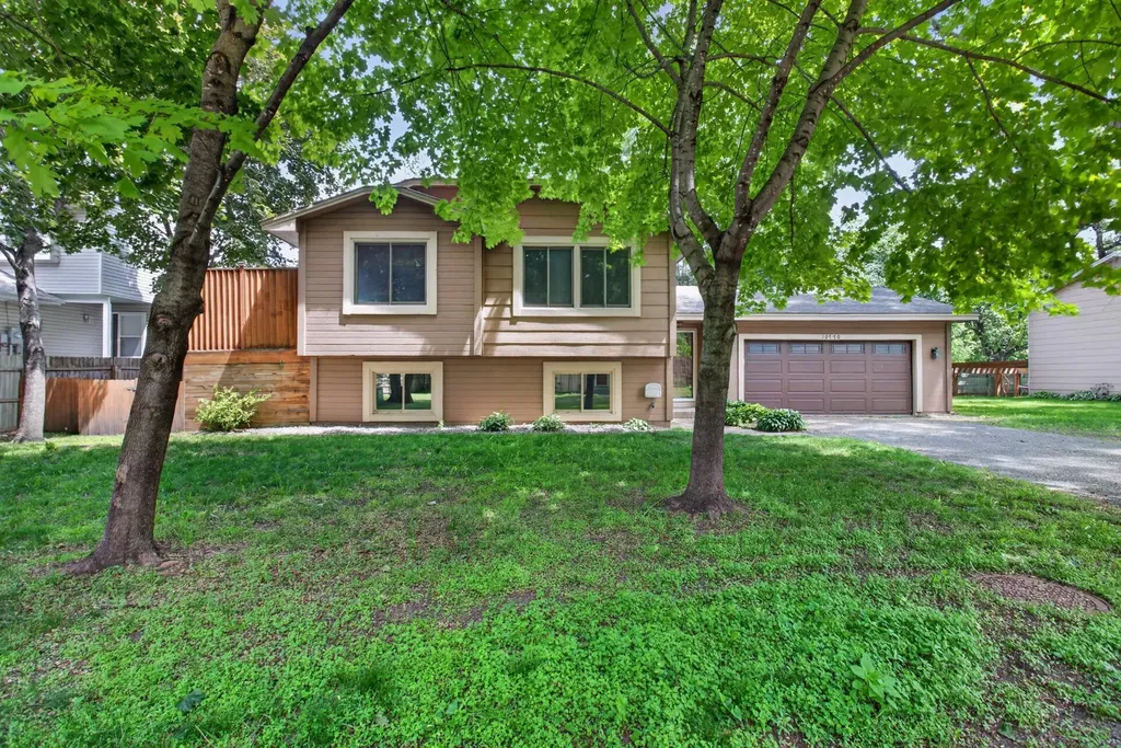 10770 Linwood Forest Drive Champlin MN 55316