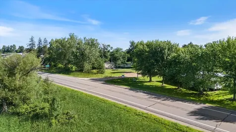 23924 Minnesota Highway 22 Litchfield MN 55355