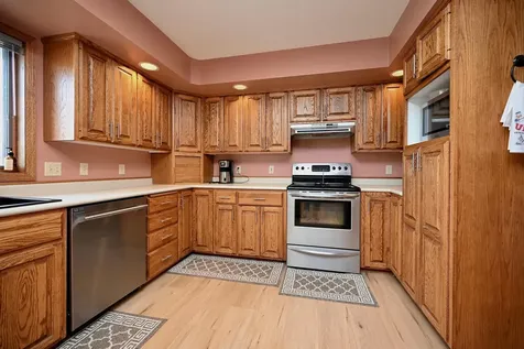 110 Benson Drive Lewiston MN 55952