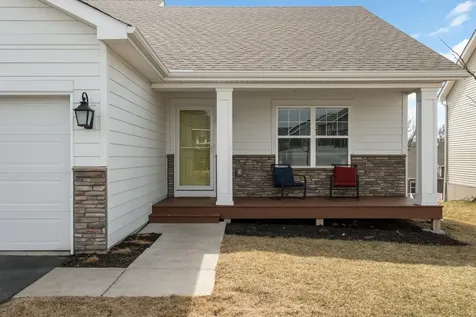 18184 Hartlin Avenue Lakeville MN 55044