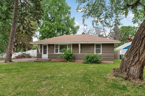 525 79th Avenue NE Spring Lake Park MN 55432