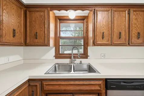 525 79th Avenue NE Spring Lake Park MN 55432