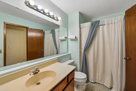 173 Galtier Place Shoreview MN 55126