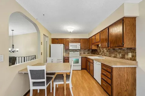 173 Galtier Place Shoreview MN 55126