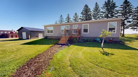 211 Farmdale Avenue Lake Lillian MN 56253