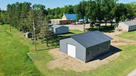 211 Farmdale Avenue Lake Lillian MN 56253