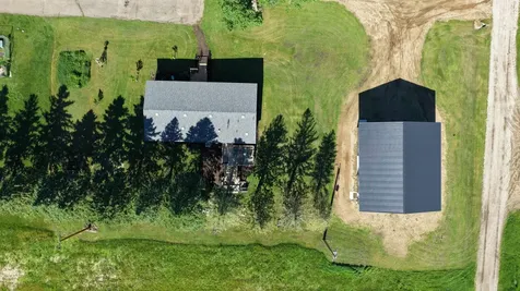 211 Farmdale Avenue Lake Lillian MN 56253