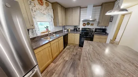 211 Farmdale Avenue Lake Lillian MN 56253
