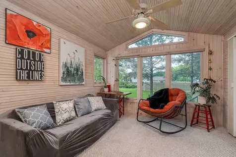 30 Lincoln Lane New Ulm MN 56073