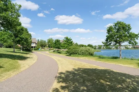 15590 Duck Trail Lane Apple Valley MN 55124
