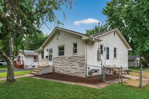 1225 43rd Avenue NE Columbia Heights MN 55421