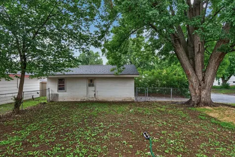 1225 43rd Avenue NE Columbia Heights MN 55421