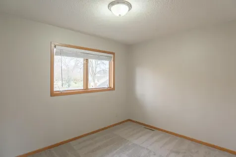 5245 Clayton Drive Maple Plain MN 55359