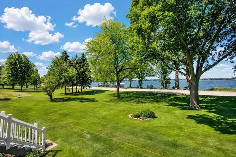 14747 Snake Trail Waseca MN 56093