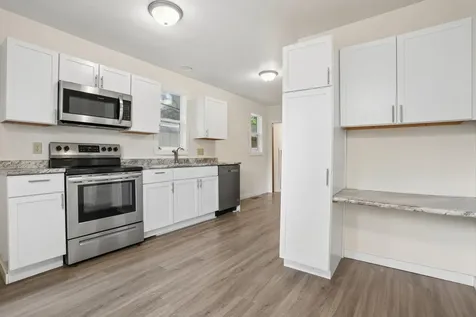 223 11th Avenue N Fargo ND 58102