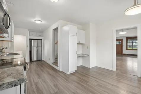 223 11th Avenue N Fargo ND 58102