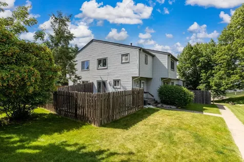 3422 Highlander Drive Eagan MN 55122