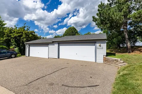3422 Highlander Drive Eagan MN 55122