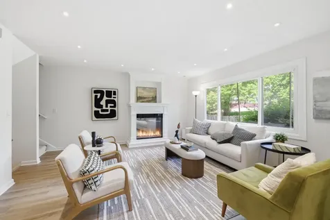 3422 Highlander Drive Eagan MN 55122